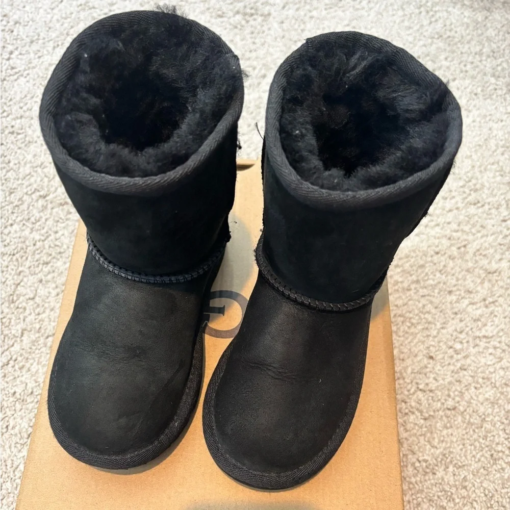 UGG Classic II Toddler Boots